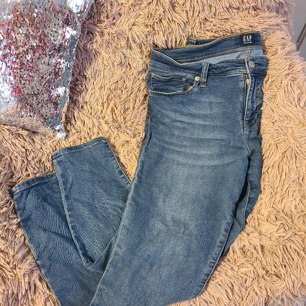 Gap jeans